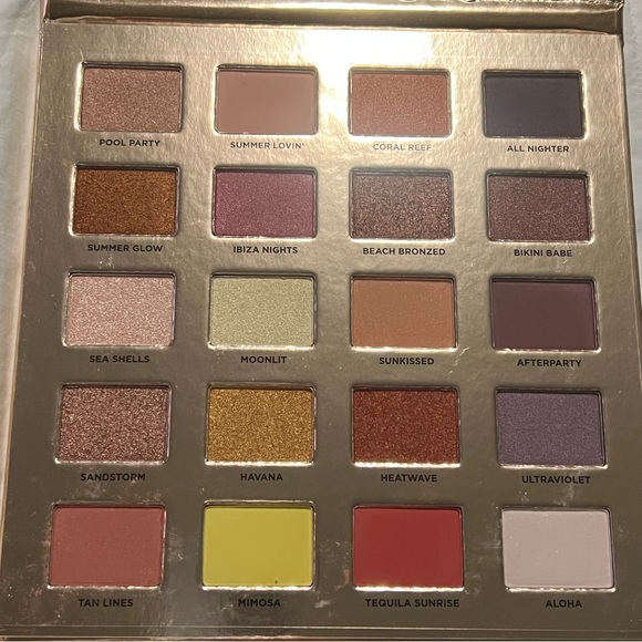 Iconic London eyeshadow - Picture 3 of 5